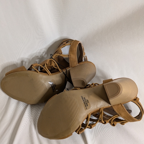 Rue 21 Brown Strappy Sandal with Block Heel - Picture 6 of 10